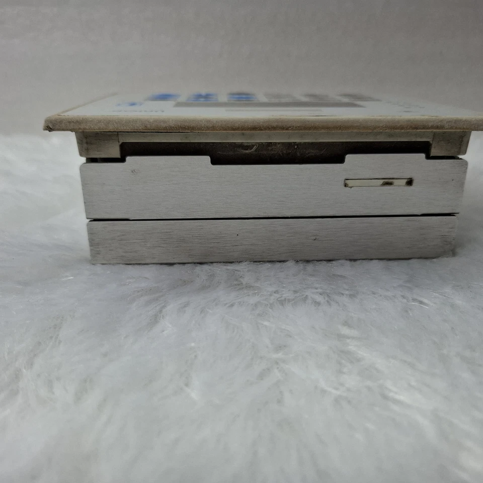 UNIOP EPAD05-0046 24VDC 0.25A EPAD050046 FAST SHIP